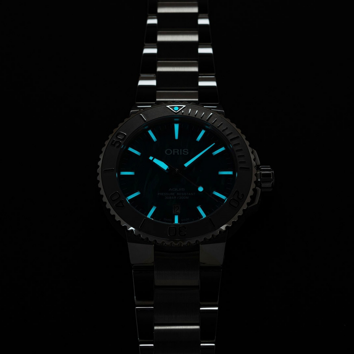 Oris Watches - AQUIS ORIS X BRACENET 43.5MM - GREEN | Manfredi Jewels