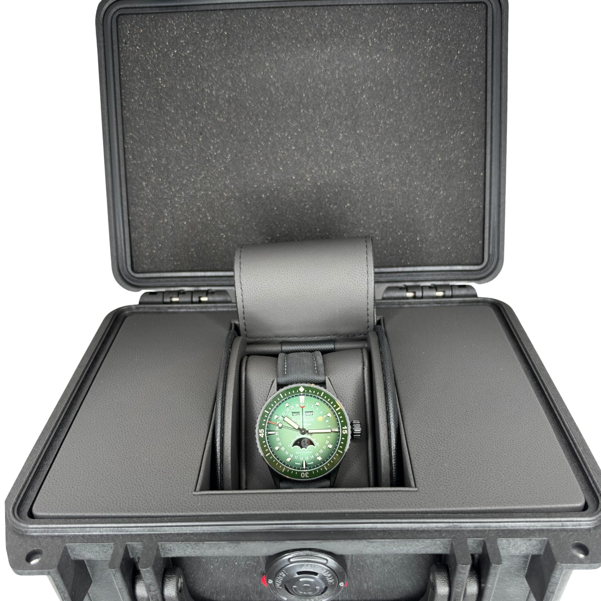 Bathyscaphe Complete Calendar 43.5mm Black Ceramic Green Dial
