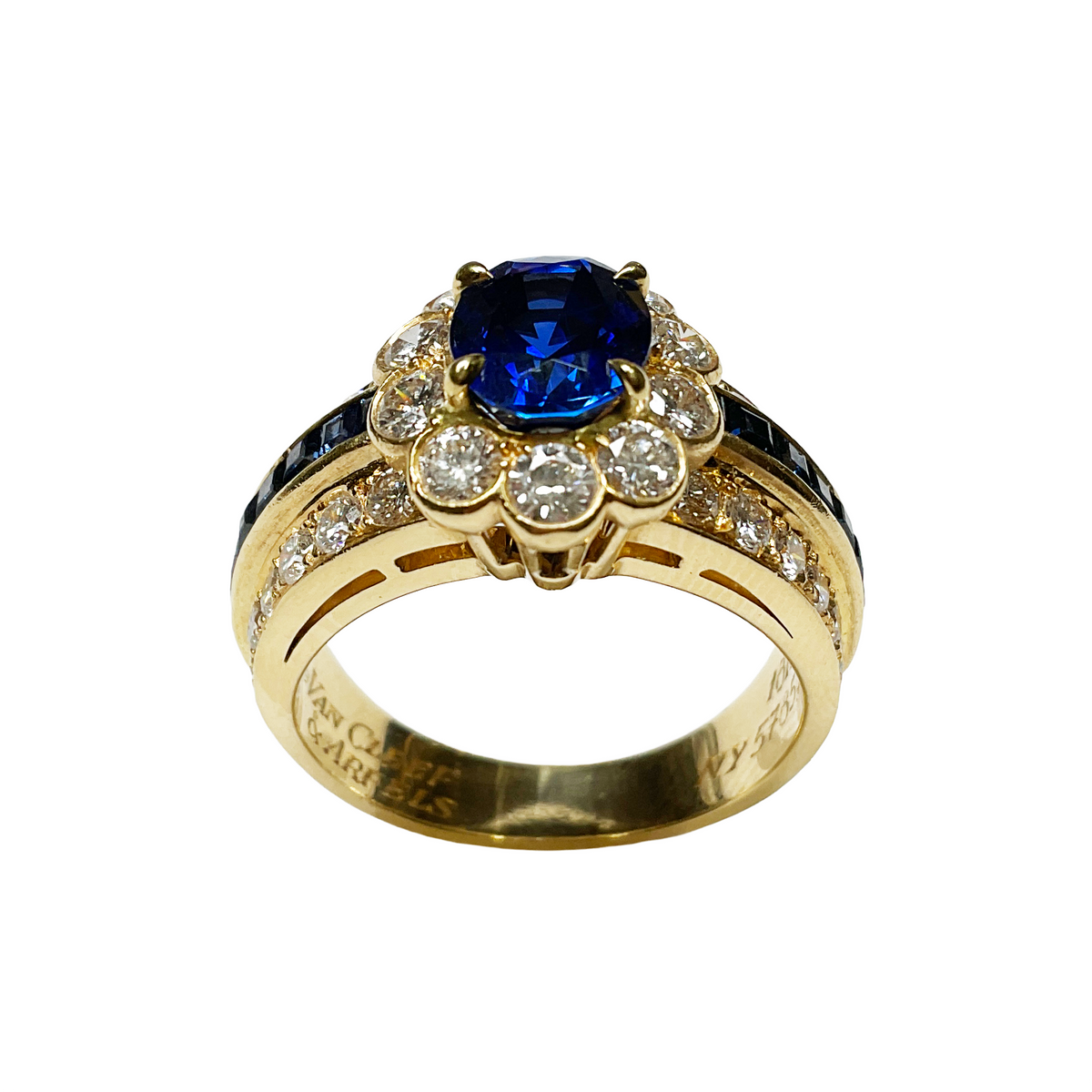 Vintage 18K Yellow Gold Oval Sapphire and Diamond Ring