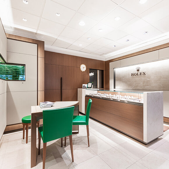 BECOMING AN OFFICIAL ROLEX JEWELER
