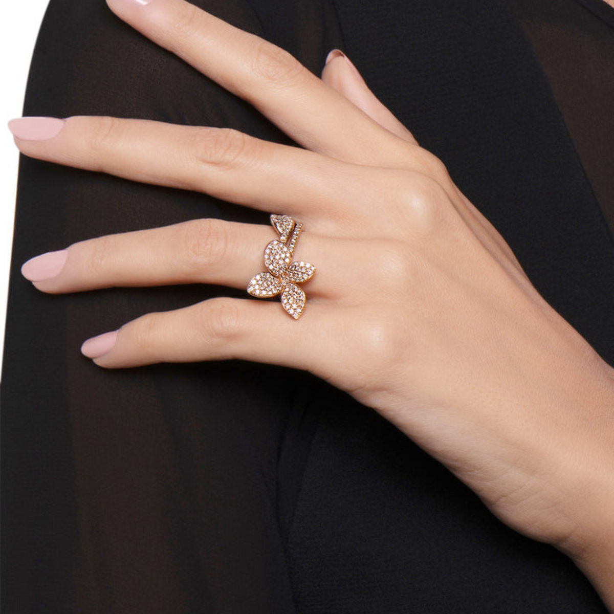 Pasquale Bruni Jewelry - Petit Garden 18K Rose Gold White & Champagne Pavé Diamond Ring | Manfredi Jewels