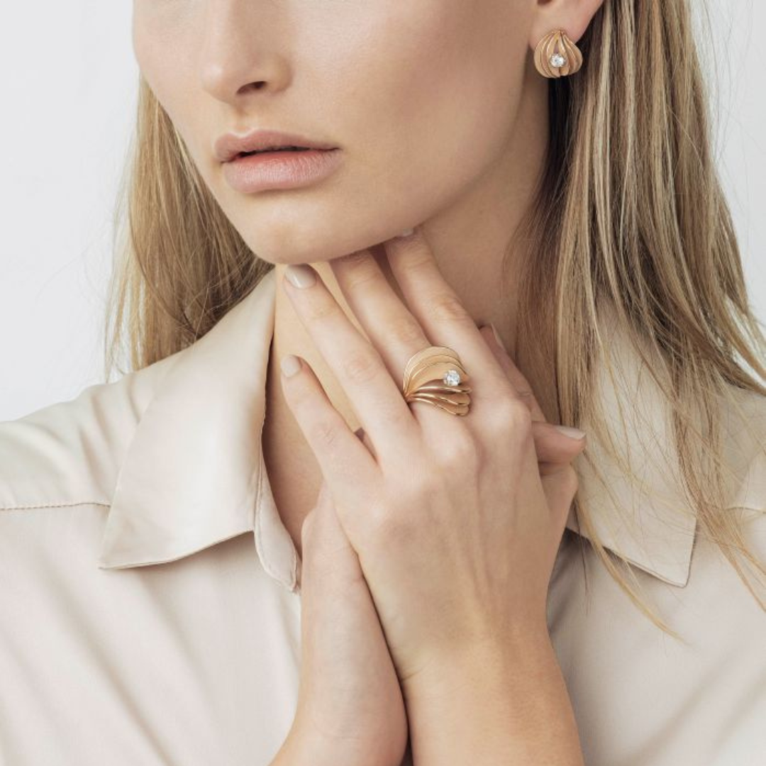 Cammilli Firenze Jewelry - Vellaa Royale 18K Orange Apricot Gold Diamond Earrings | Manfredi Jewels