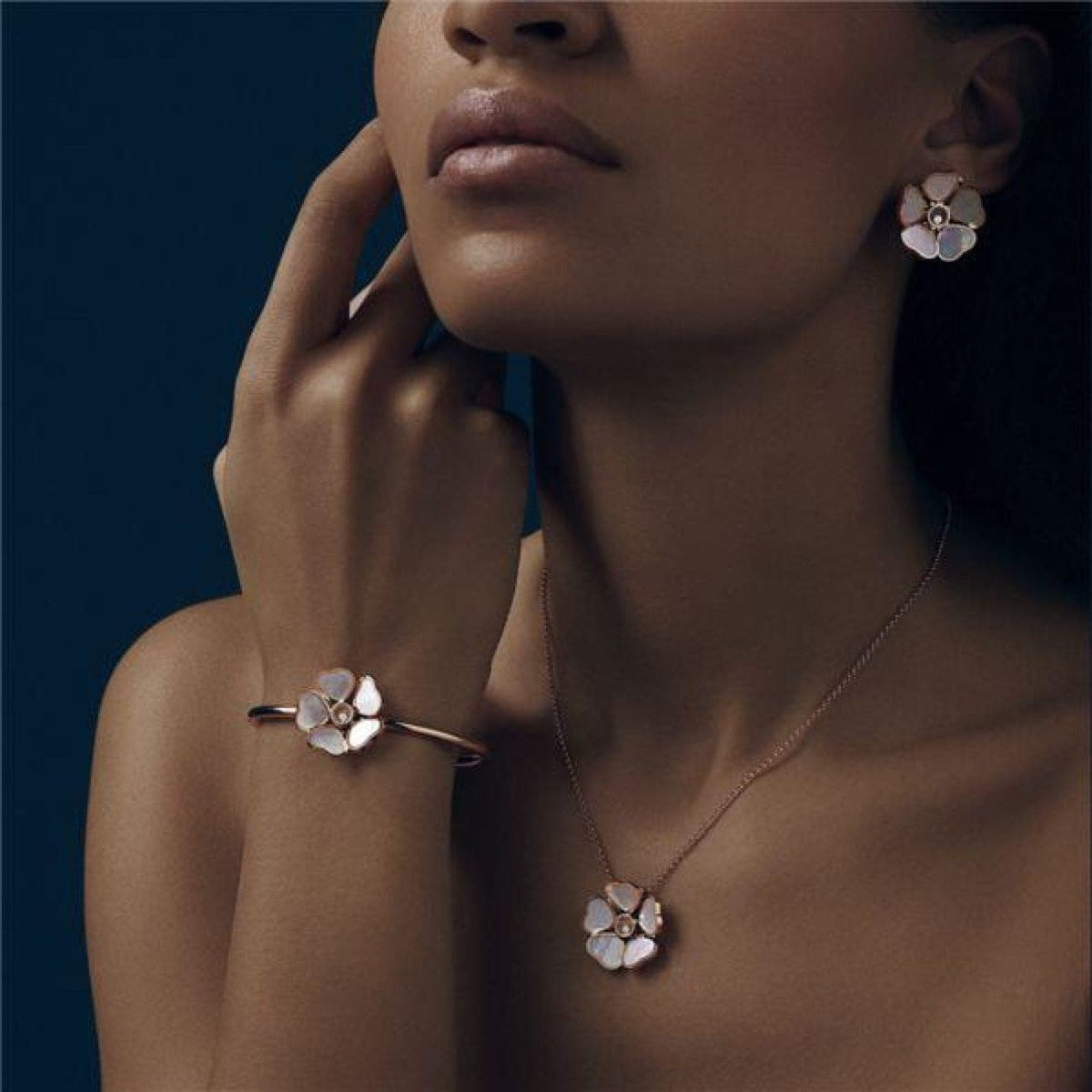 Chopard Jewelry - Happy Hearts Flowers Ethical Rose Gold Diamonds Mother of Pearl Earrings | Manfredi Jewels