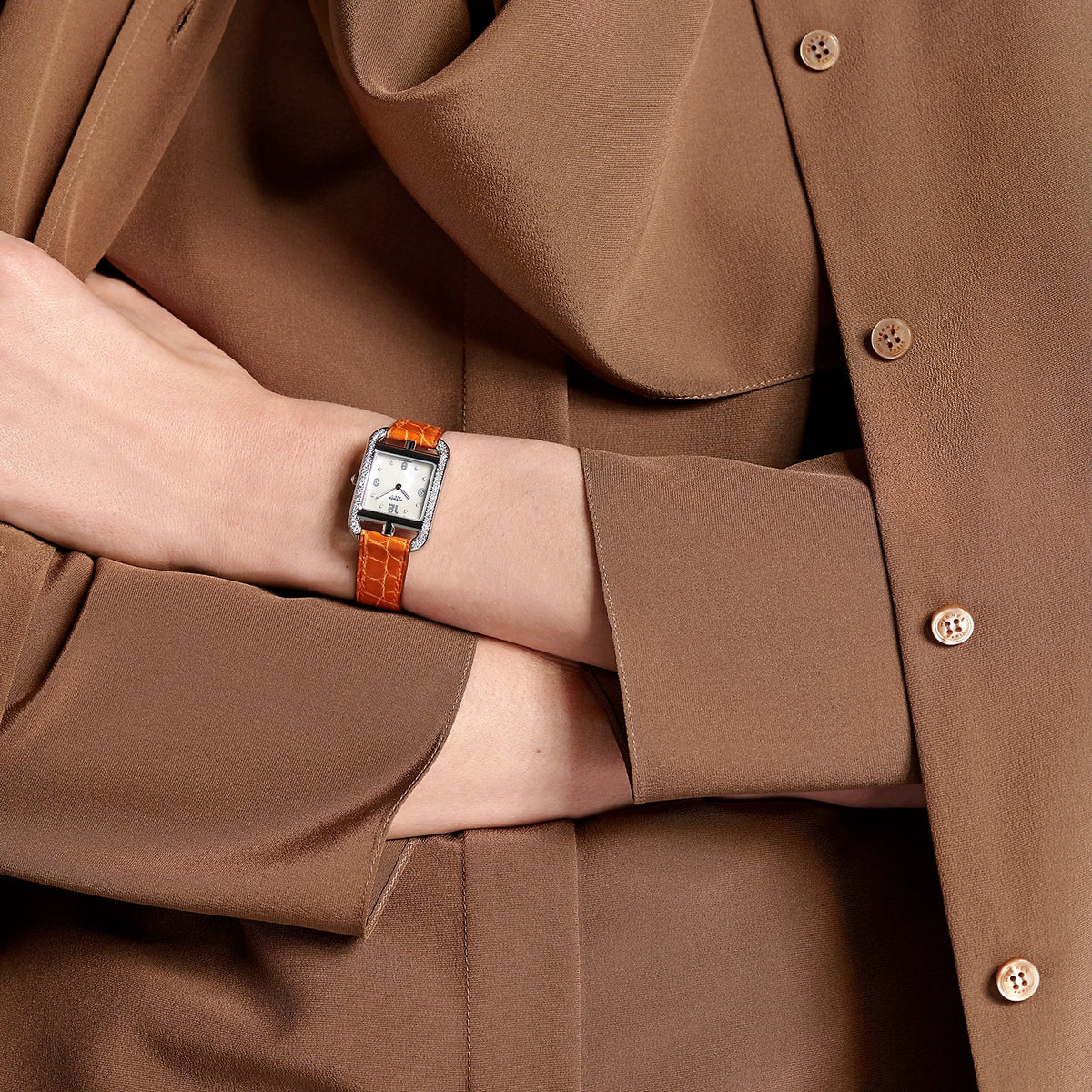 Hermès Watches - CAPE COD - MOTHER OF PEARL DIAMOND SET MEDIUM WATCH | Manfredi Jewels