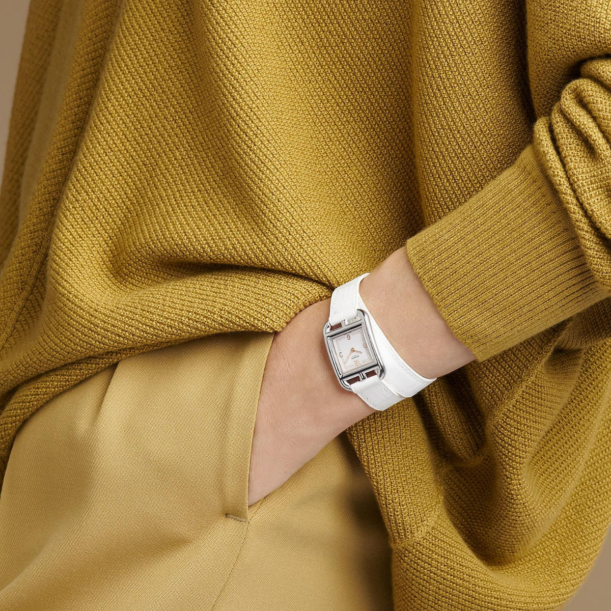Hermès Watches - CAPE COD - WHITE LACQUERED DIAMOND SET MEDIUM WATCH | Manfredi Jewels