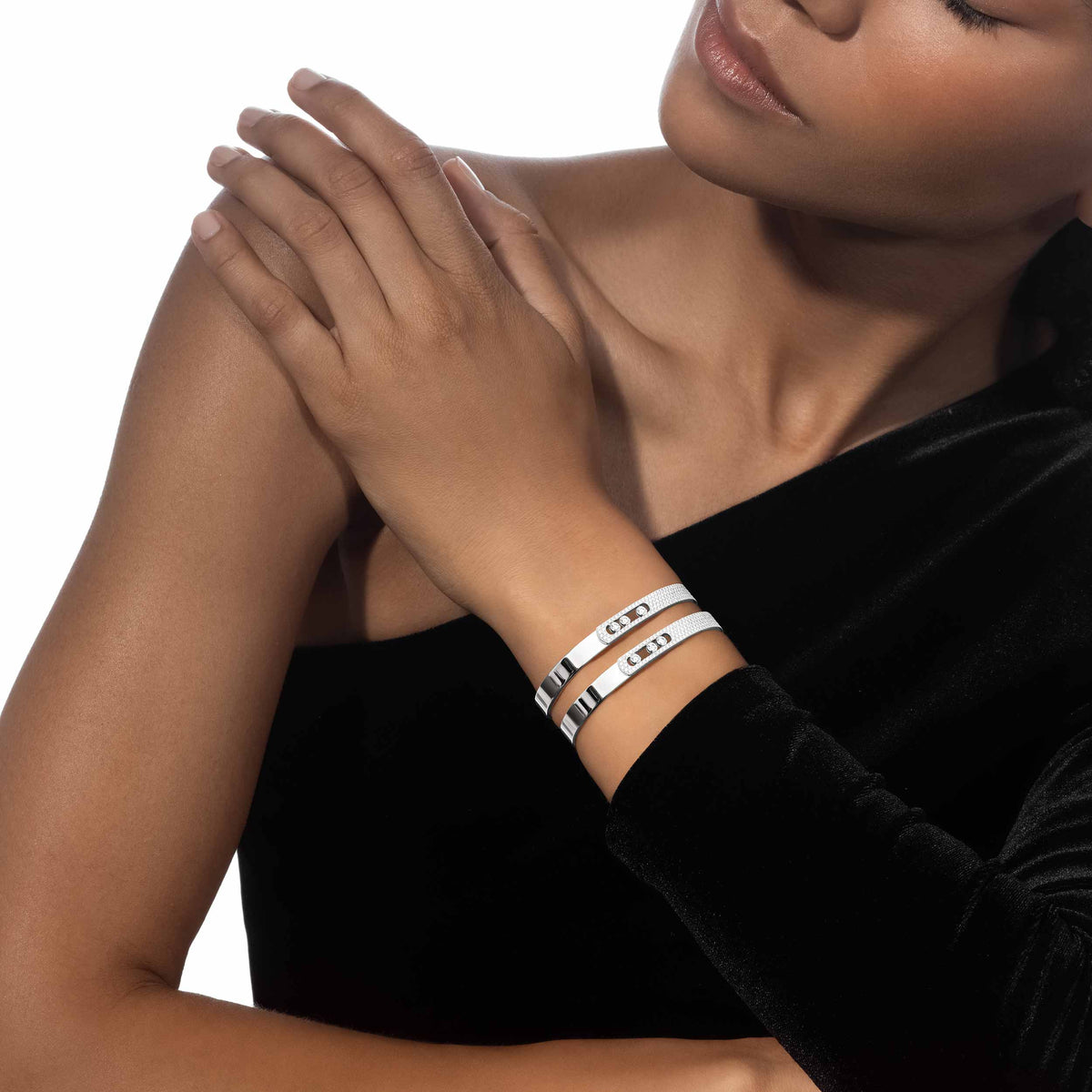 Messika Jewelry - Move Noa 18K White Gold Diamond Pavé Bangle Bracelet | Manfredi Jewels