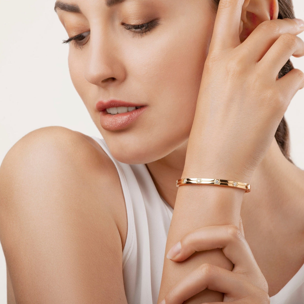 Miseno Jewelry - Baia Sommersa 18K Yellow Gold Diamonds Bangle Bracelet | Manfredi Jewels