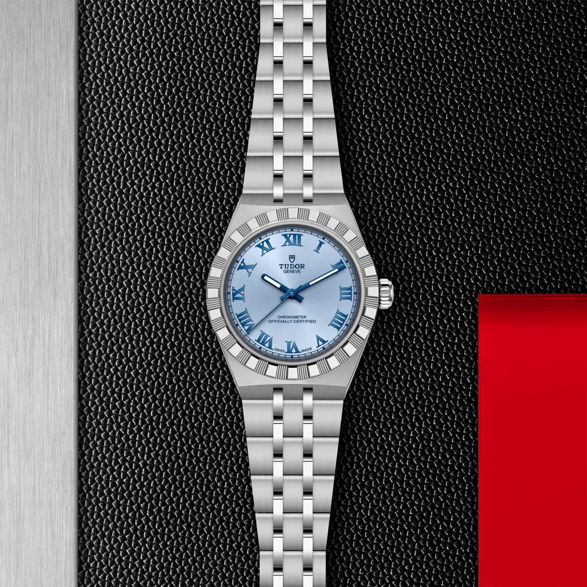 TUDOR Watches - TUDOR ROYAL | Manfredi Jewels