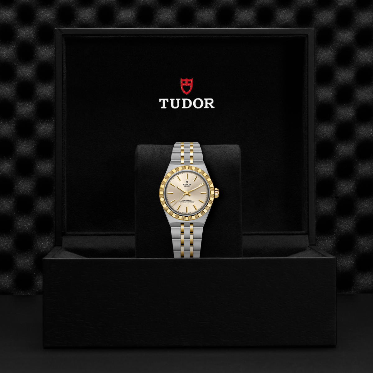 TUDOR Watches - TUDOR ROYAL | Manfredi Jewels