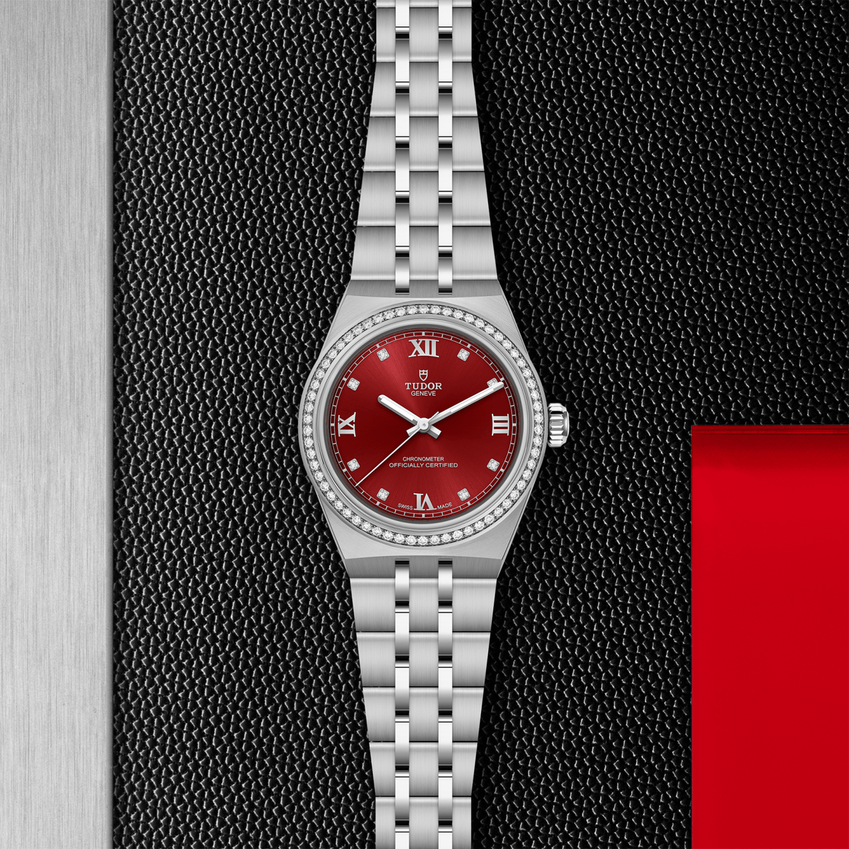 TUDOR Watches - TUDOR ROYAL | Manfredi Jewels