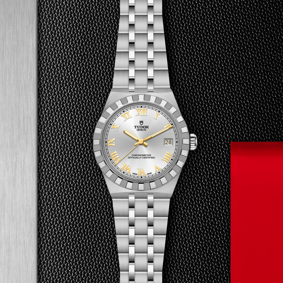 TUDOR Watches - TUDOR ROYAL | Manfredi Jewels