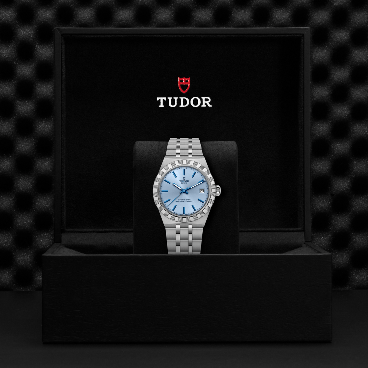 TUDOR Watches - TUDOR ROYAL | Manfredi Jewels