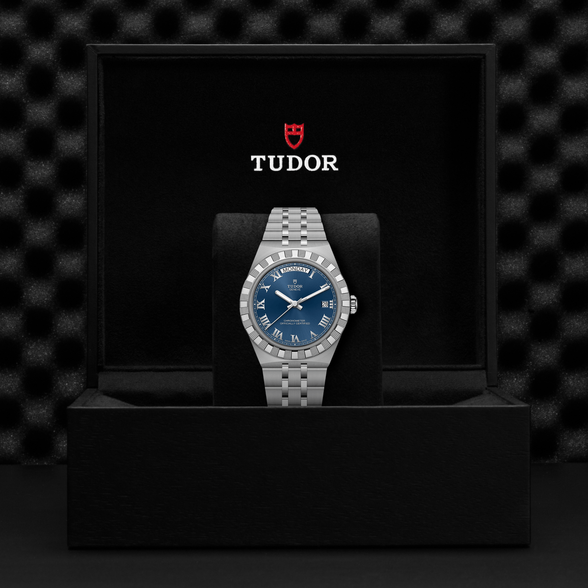 TUDOR Watches - TUDOR ROYAL | Manfredi Jewels