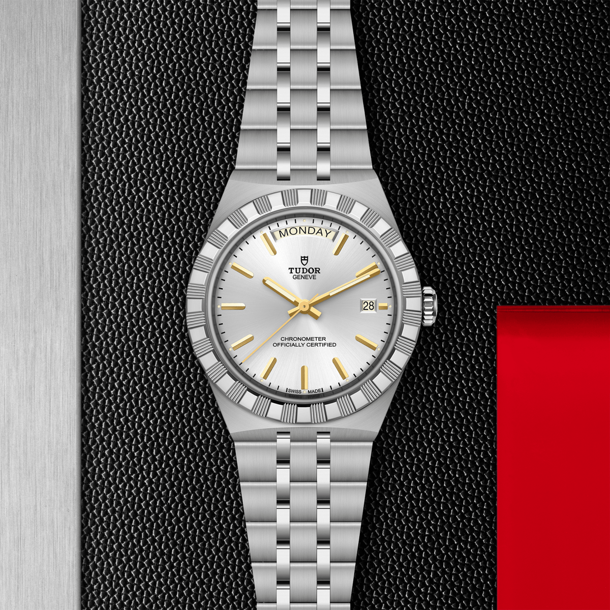 TUDOR Watches - TUDOR ROYAL | Manfredi Jewels
