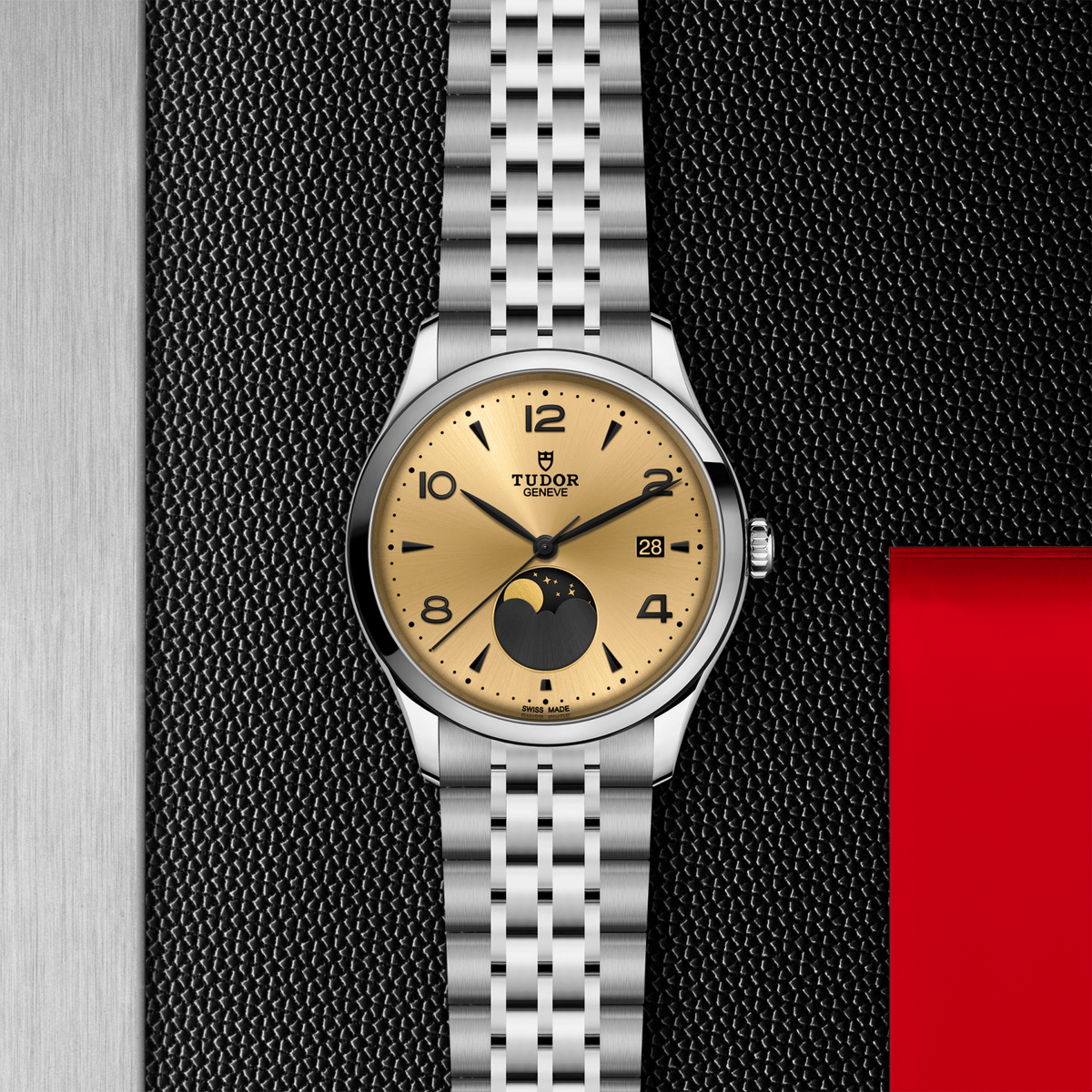 TUDOR Watches - TUDOR 1926 LUNA | Manfredi Jewels