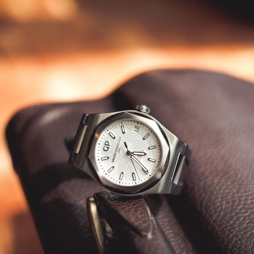 Girard-Perregaux New Watches - LAUREATO 42MM | Manfredi Jewels