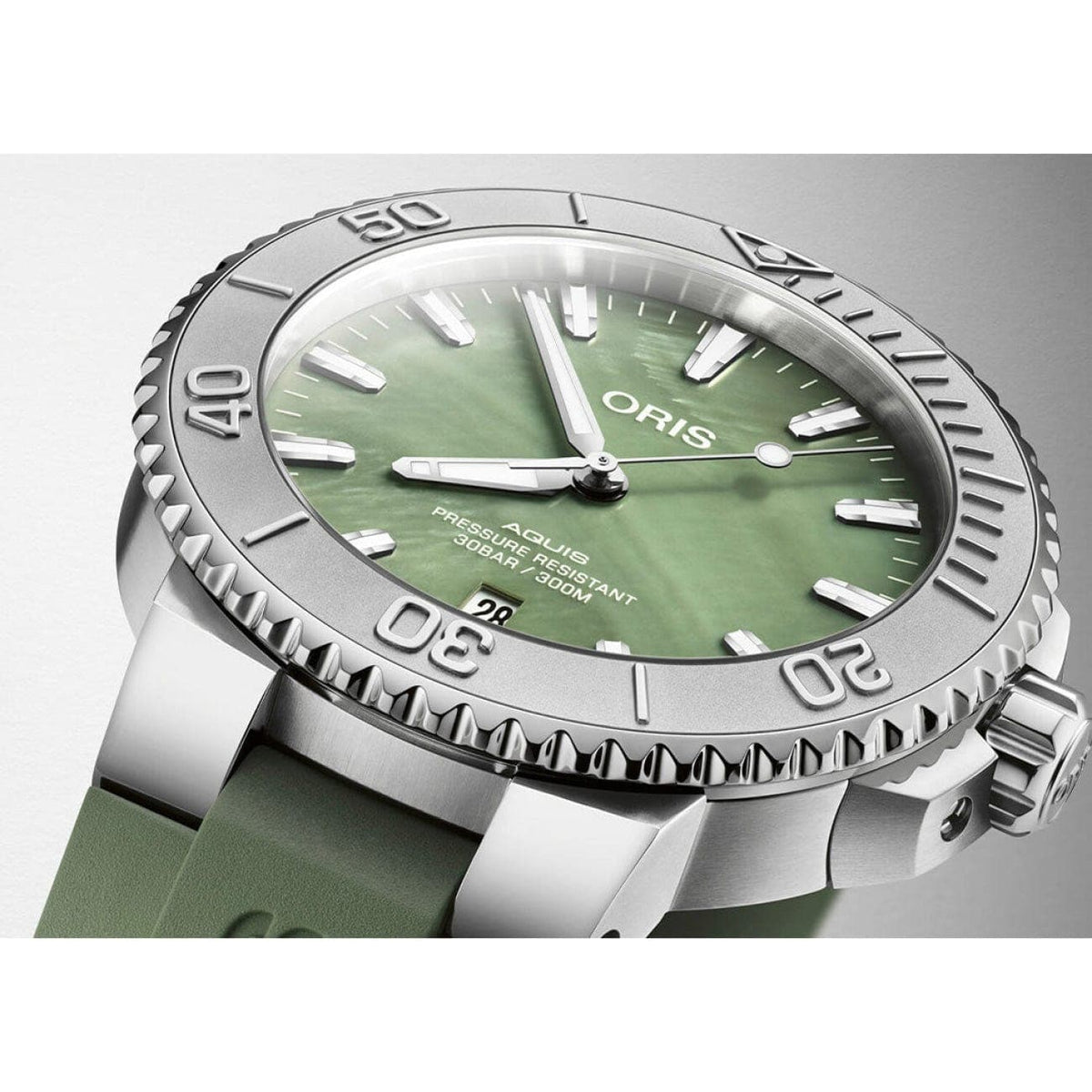 Oris Watches - AQUIS DATE - NEW YORK HARBOR LIMITED EDITION | Manfredi Jewels