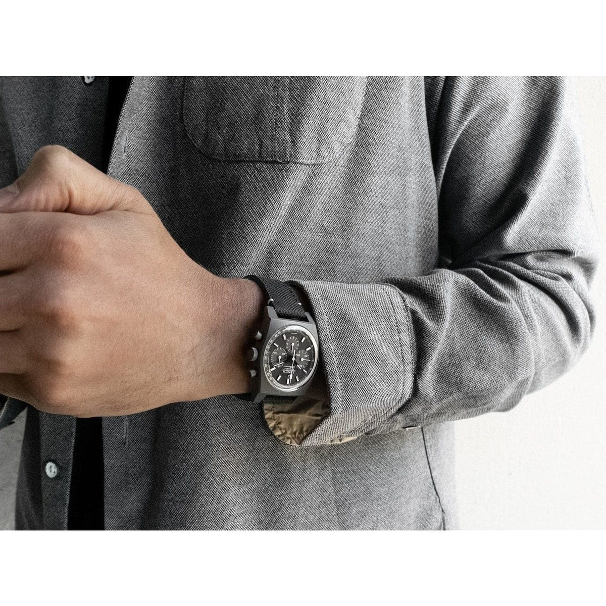Zenith Watches - CHRONOMASTER - REVIVAL SHADOW | Manfredi Jewels