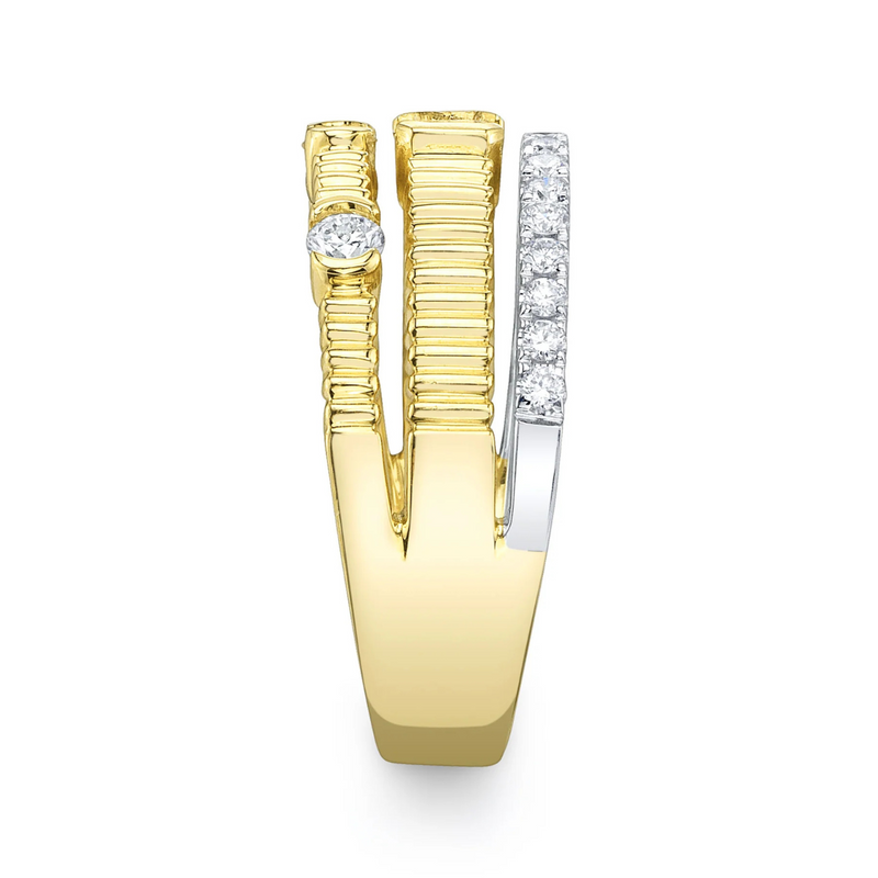14K Yellow Gold 0.67ct Diamond Emerald Ribbed Ring