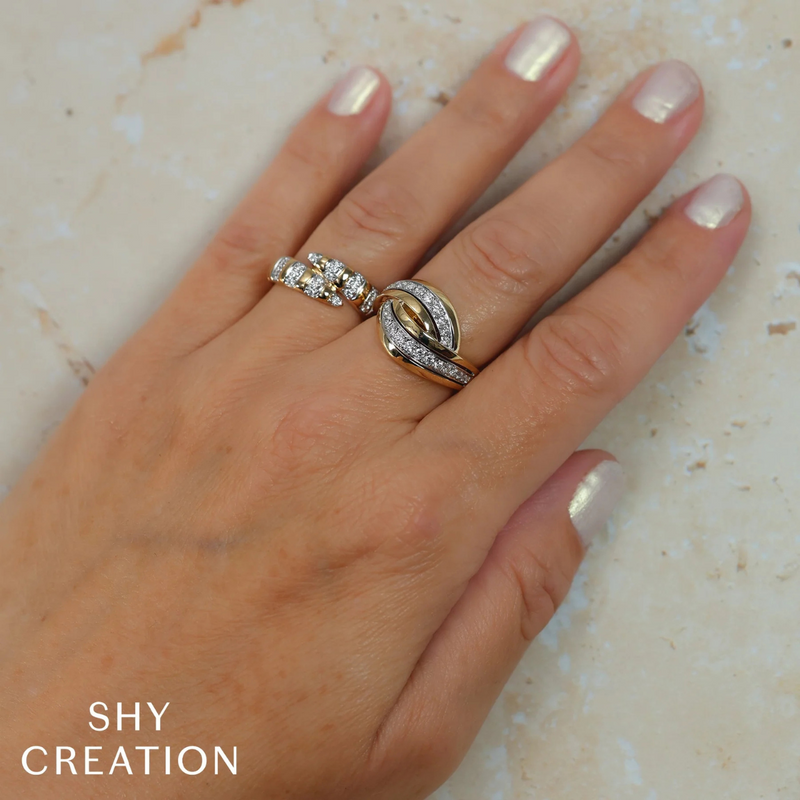 14K Yellow Gold 0.23ct Diamond Ribbed Ring