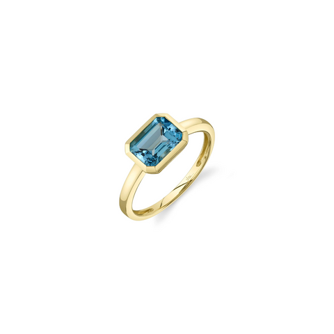 14K Yellow Gold 1.88ct Blue Topaz Ring