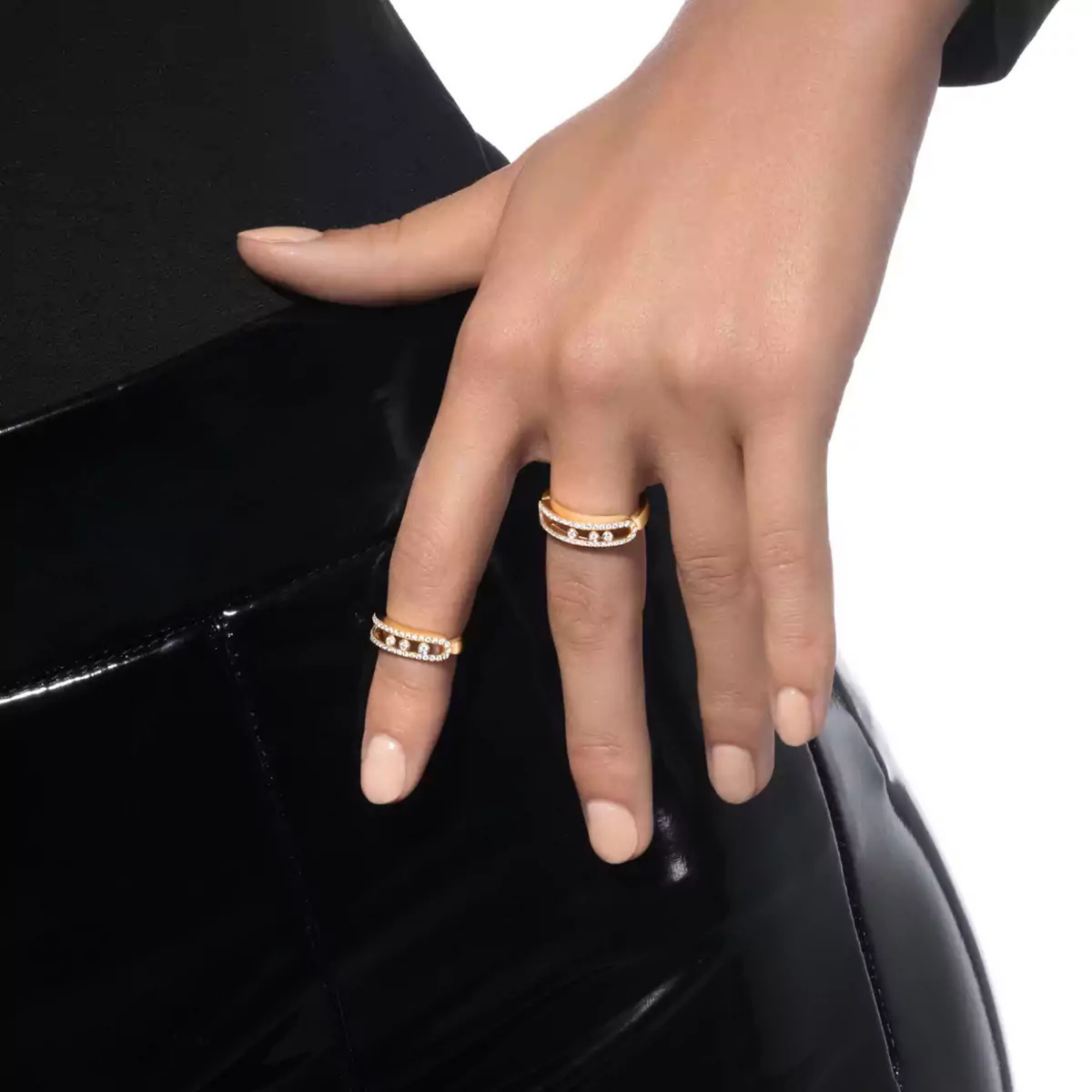 Move Classique Pave Ring in 18K Yellow Gold - Small