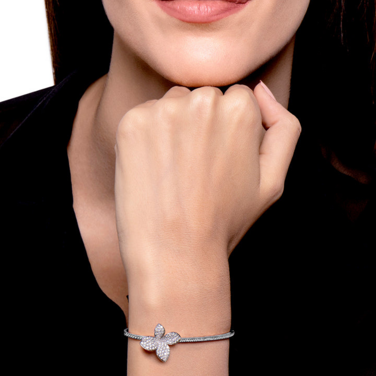 Pasquale Bruni Jewelry - Petit Garden 18K White Gold Pavé Diamond Flower Bangle Bracelet | Manfredi Jewels