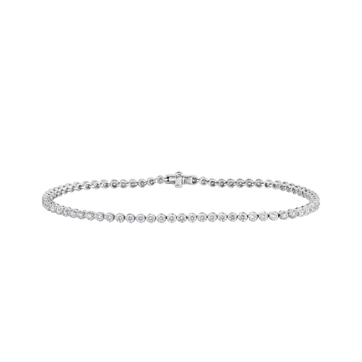 Roberto Coin Jewelry - Classica 18K White Gold Round Cut Classic Diamond Tennis Bracelet | Manfredi Jewels