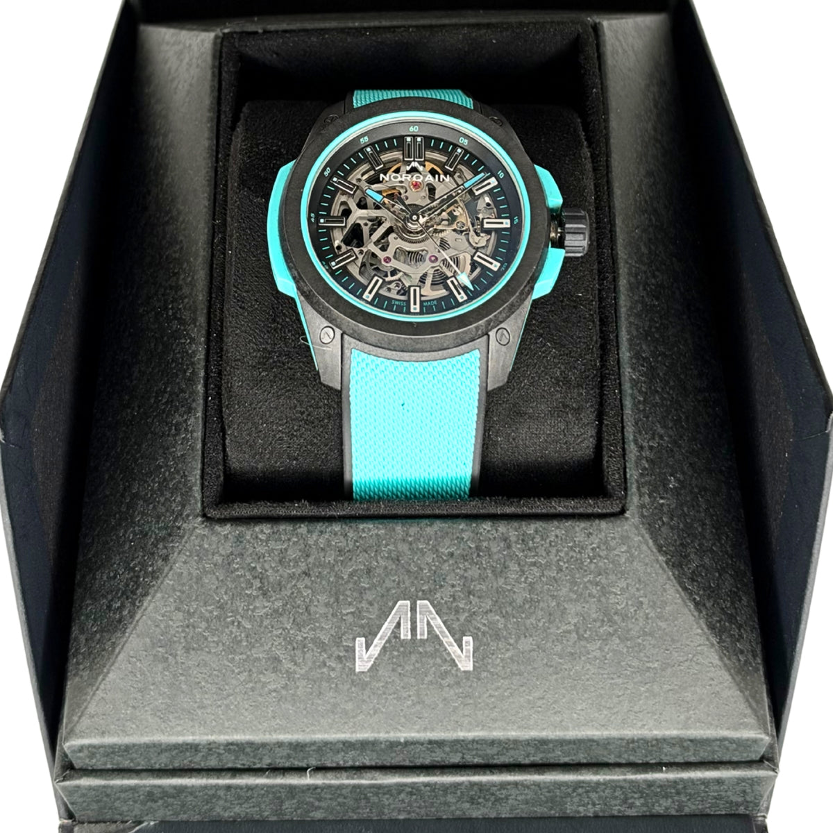 Wild ONE Skeleton Turquoise 42mm NORTEQ