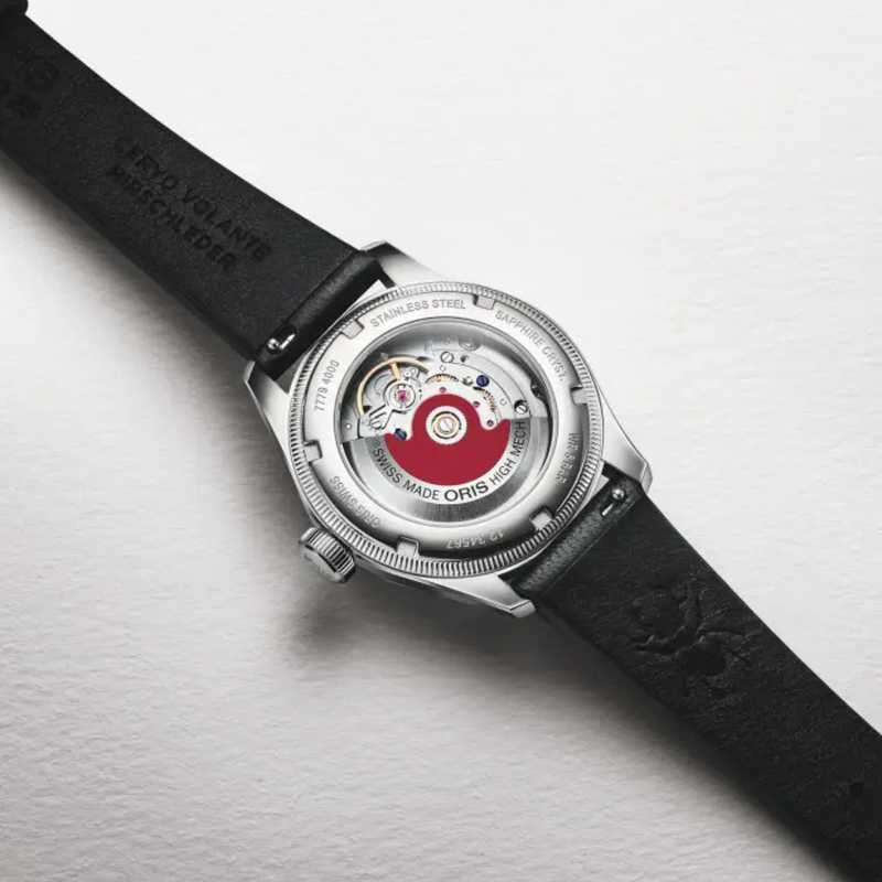 BIG CROWN POINTER DATE - Bullseye