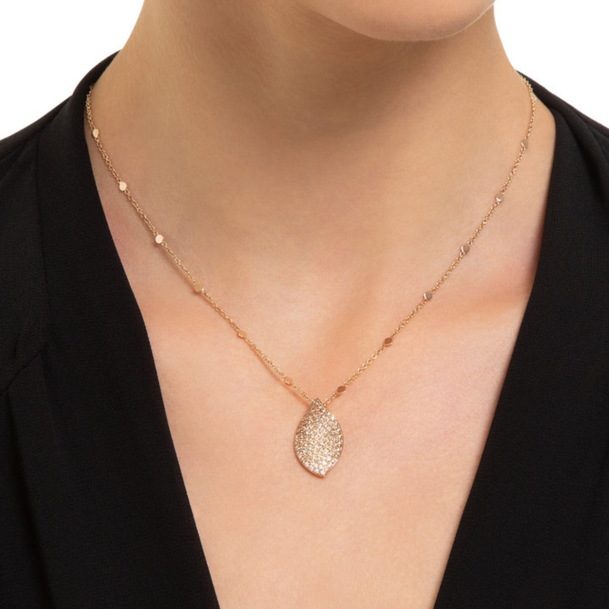 Pasquale Bruni Jewelry - Aleluiá 18k Rose Gold Pavé White Champagne Diamond Leaf Necklace | Manfredi Jewels