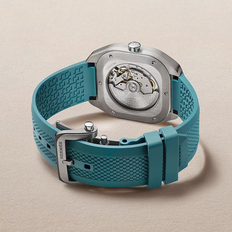 H08 - EXTRA LARGE WATCH