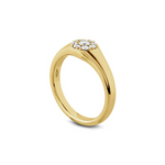 Tessa 18K Yellow Gold Circle Signet Multi Diamond Ring