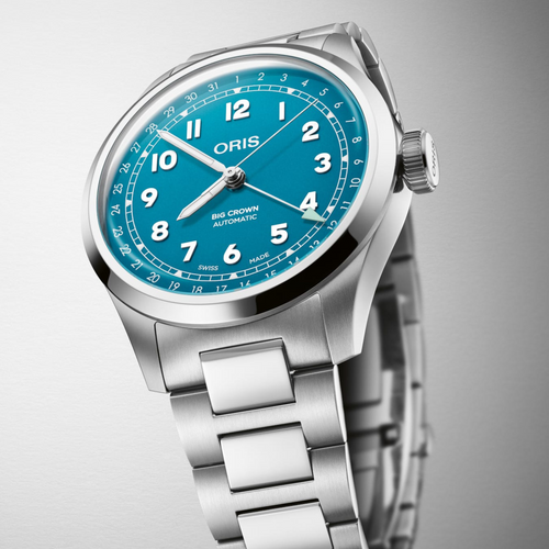 BIG CROWN POINTER DATE - BLUE