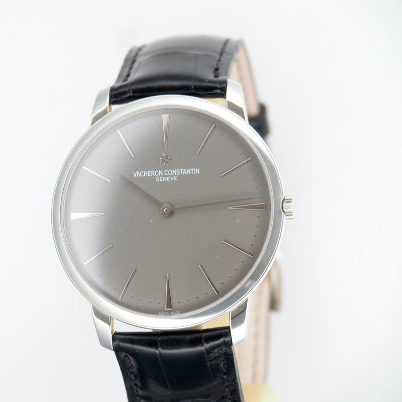 Patrimony Grand Taille Platinum