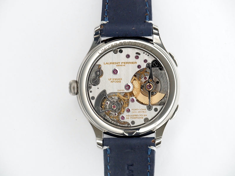 Classic Traveller Blue Meteorite Dial