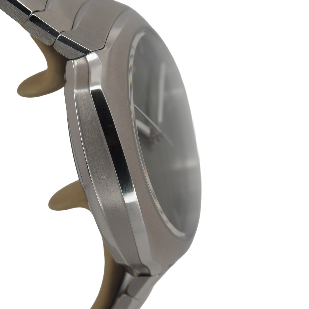 Pre-Owned H. Moser & Cie Pre-Owned Watches - Streamliner Centre Seconds | Manfredi Jewels