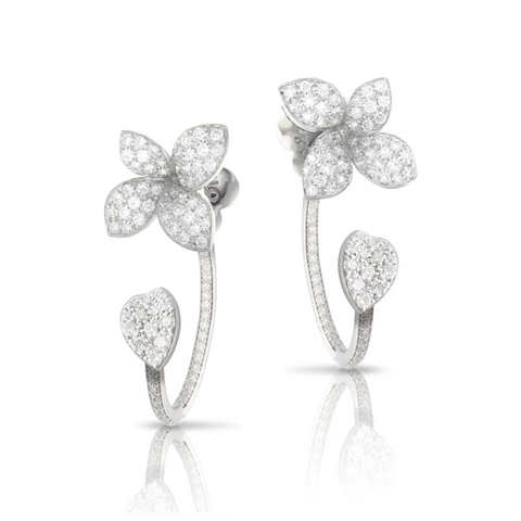 Petit Garden 18K White Gold Pavé Diamond Small Flower Pendant Earrings