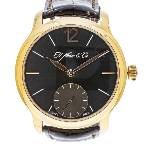 & Cie Endeavour 38.8mm Yellow Gold