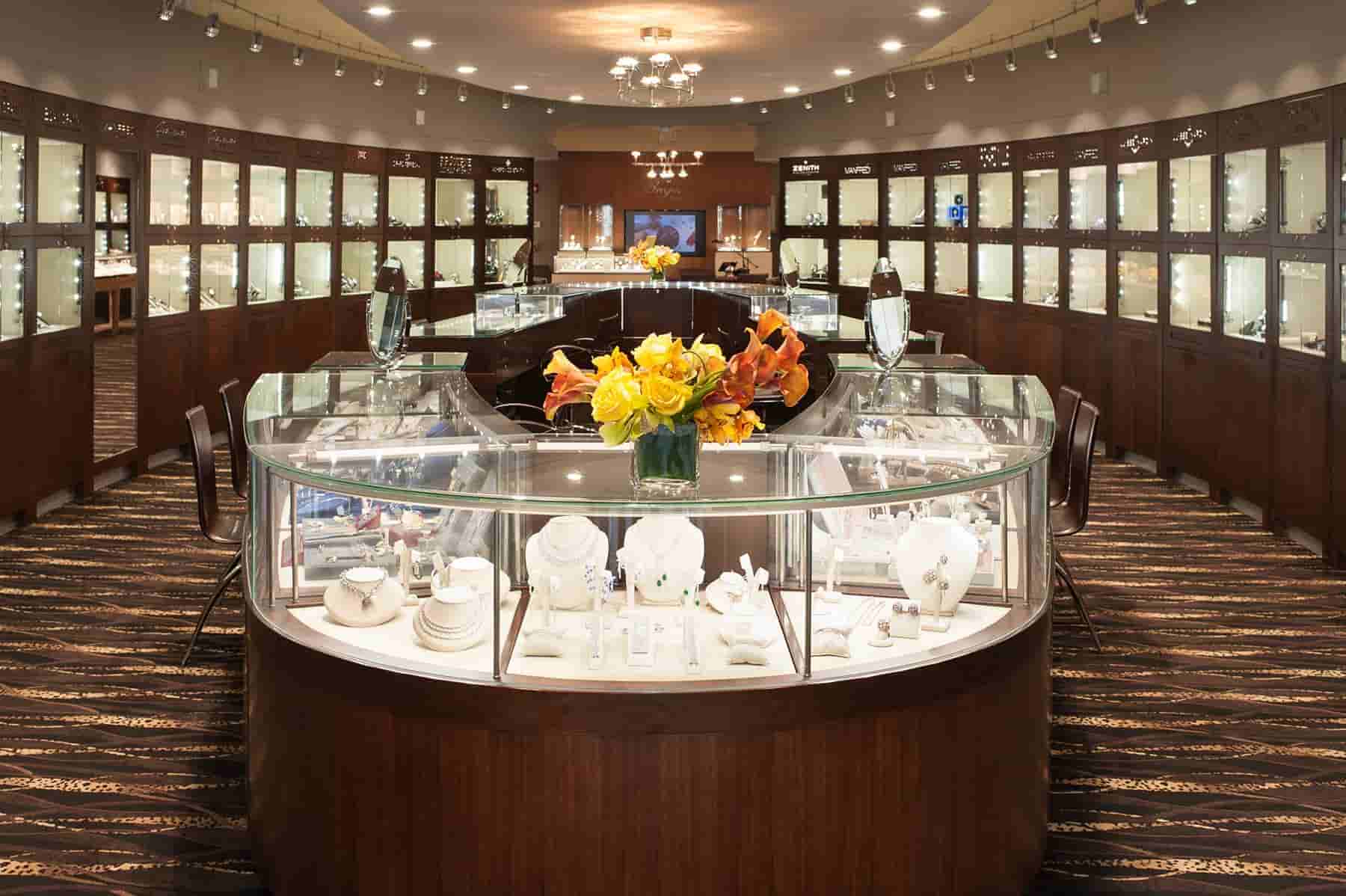 TRUE LUXURY - Manfredi Jewels of Greenwich has created a haven for luxury shoppers.