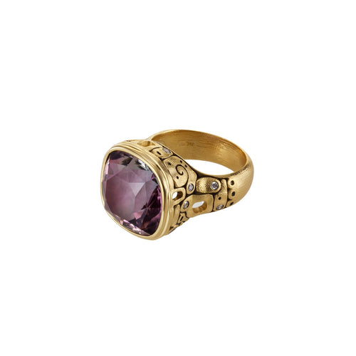 Alex Sepkus Jewelry - William Blake 18K Yellow Gold Amethyst Diamond Ring | Manfredi Jewels
