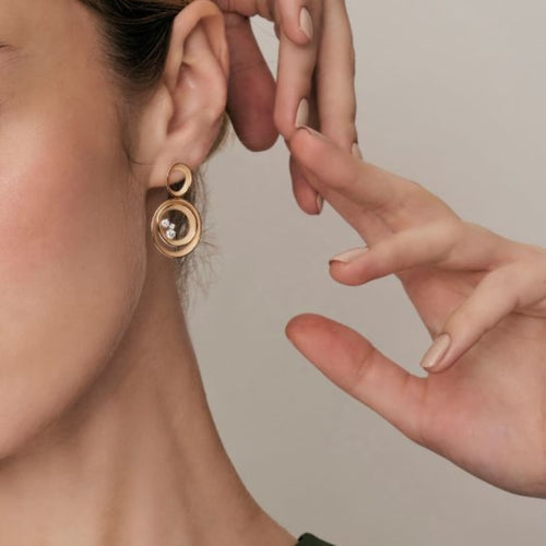Anna Maria Cammilli Jewelry - Dune Solar 18K Yellow Sunrise Gold Diamond Earrings | Manfredi Jewels