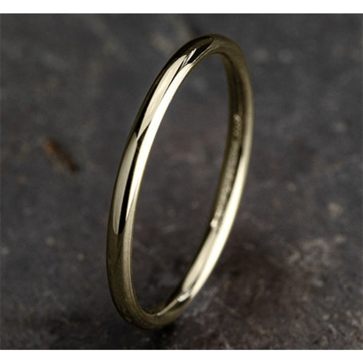 Benchmark Wedding Rings - 18K Yellow Gold Regular Dome Comfort Fit 2.0 Wedding Band Ring | Manfredi Jewels