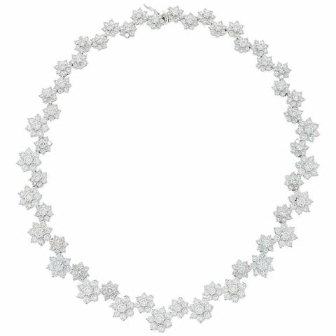 18K White Gold Diamond Flowers Necklace