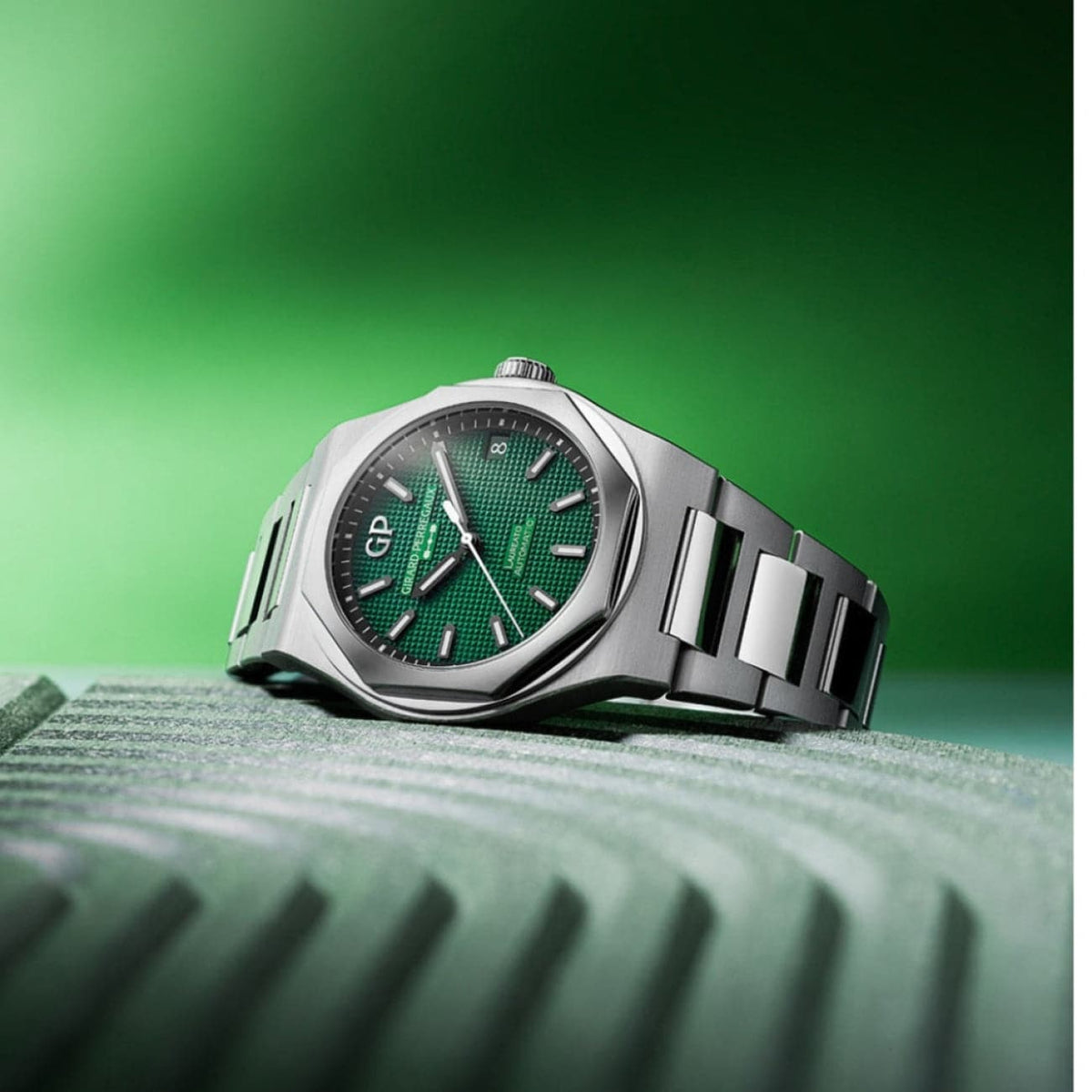 Girard-Perregaux New Watches - LAUREATO 42 MM | Manfredi Jewels