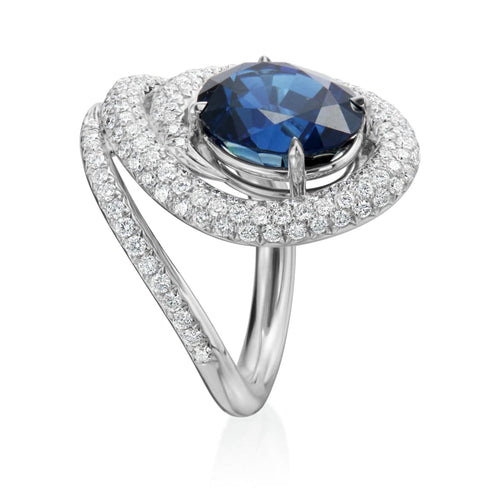 Gumuchian Jewelry - Maze 18K White Gold Pavé Diamond Oval Blue Sapphire Ring | Manfredi Jewels
