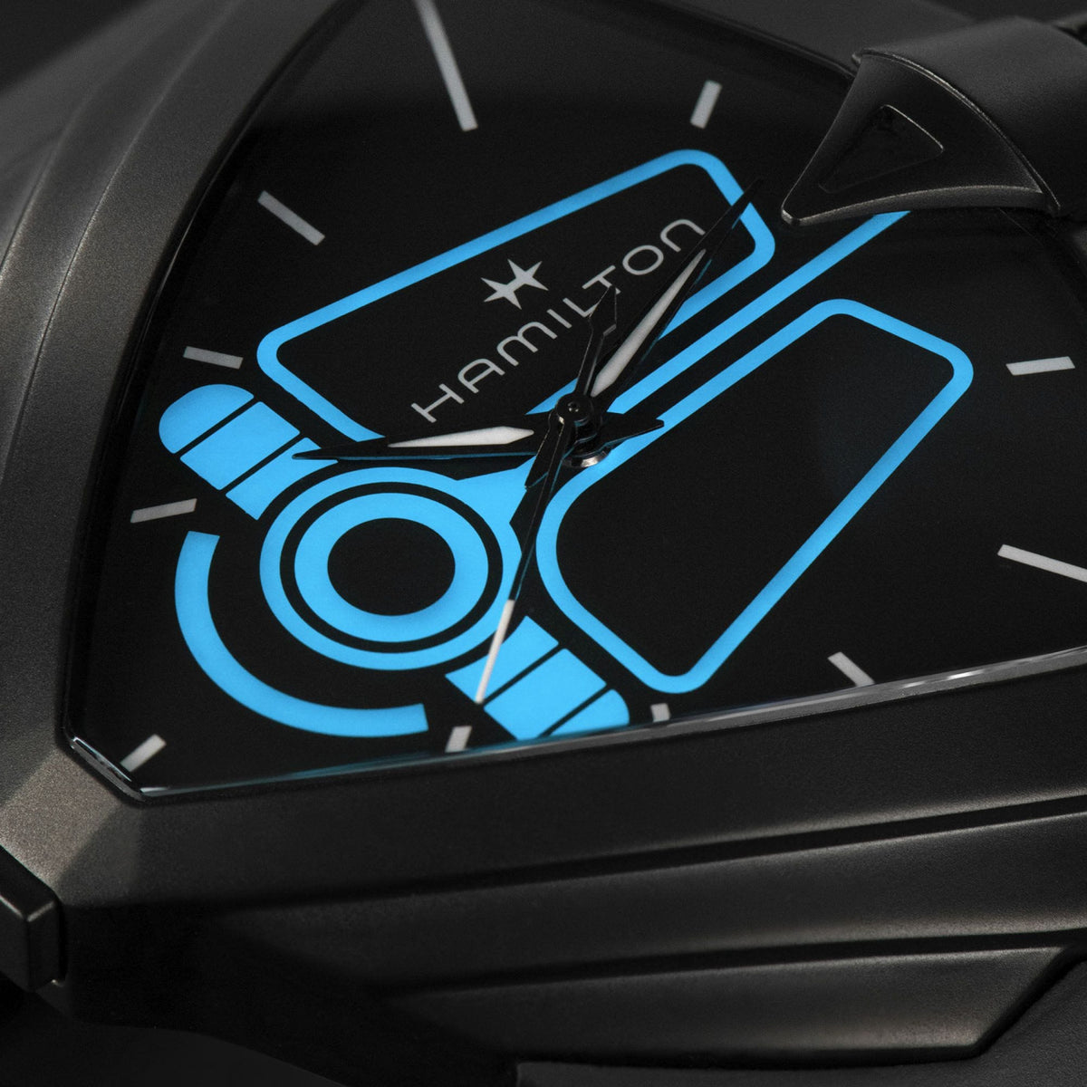 Hamilton Watches - VENTURA XXL BRIGHT DUNE LIMITED EDITION | Manfredi Jewels