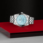 BLACK BAY 54 "LAGOON BLUE" M79000-0001