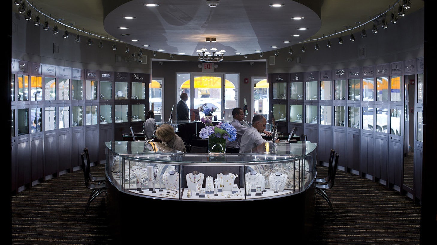 Manfredi Jewels Is Throwing A 30th Anniversary Party (And You're Invited) The watch world institution is celebrating three decades in business.