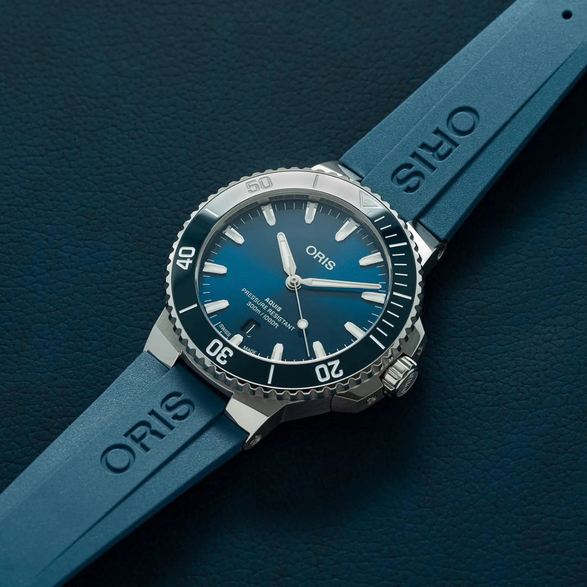 Oris New Watches - AQUIS DATE - BLUE | Manfredi Jewels